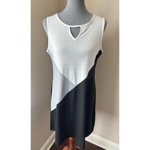 Made With Love Size Large Black Colorblock Keyhole Neck Sleeveless Dress